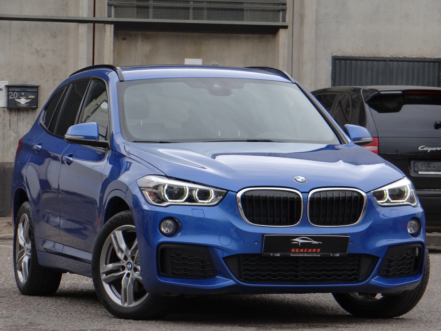 BMW X1