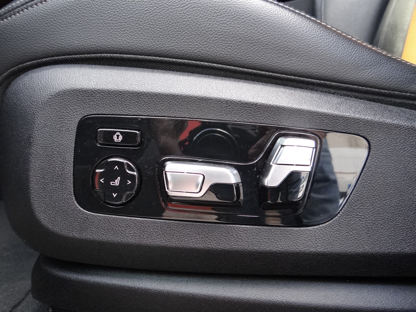 BMW X6 - foto 27