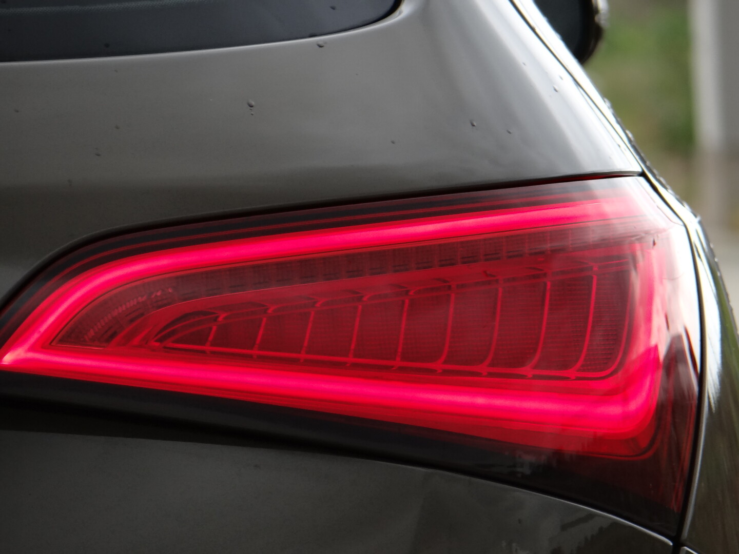 Audi Q5 - foto 12