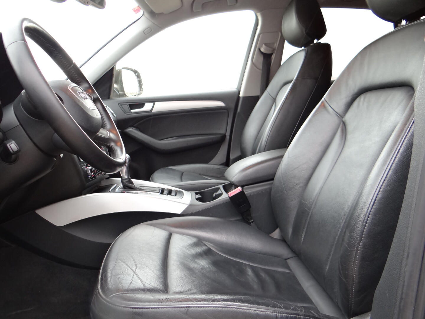 Audi Q5 - foto 16