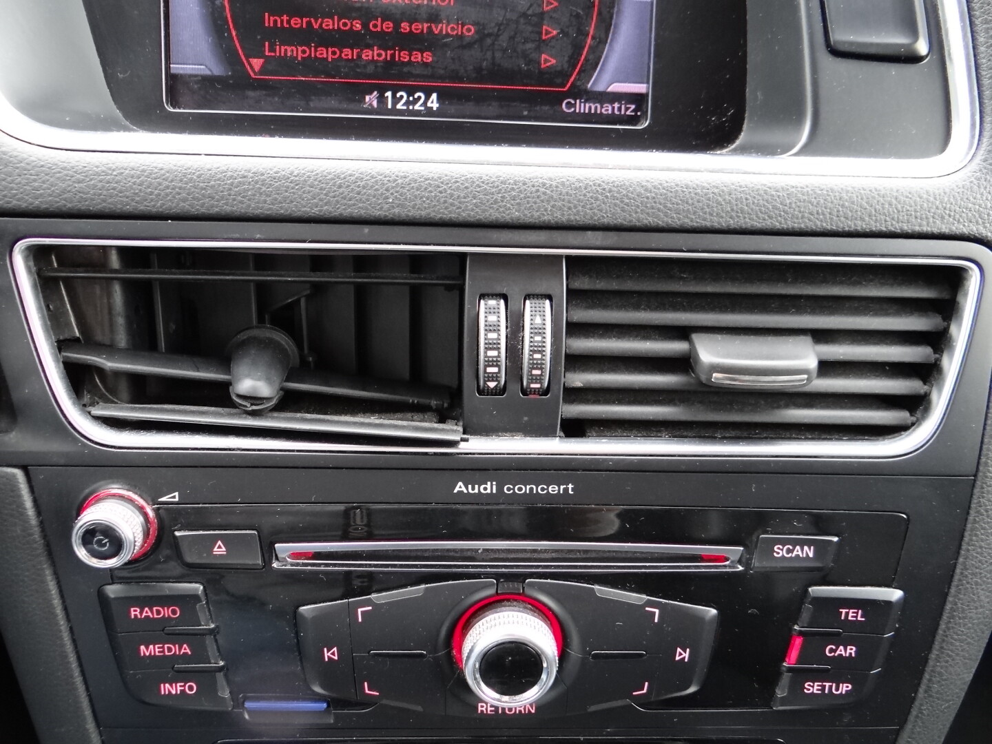 Audi Q5 - foto 26