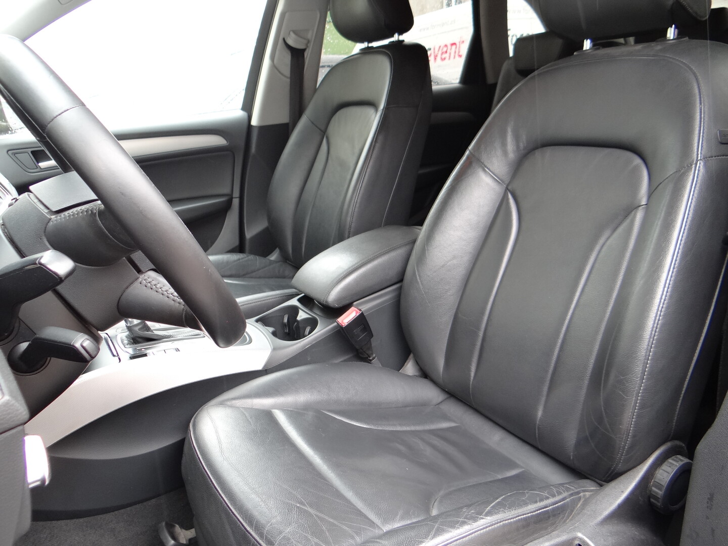 Audi Q5 - foto 30