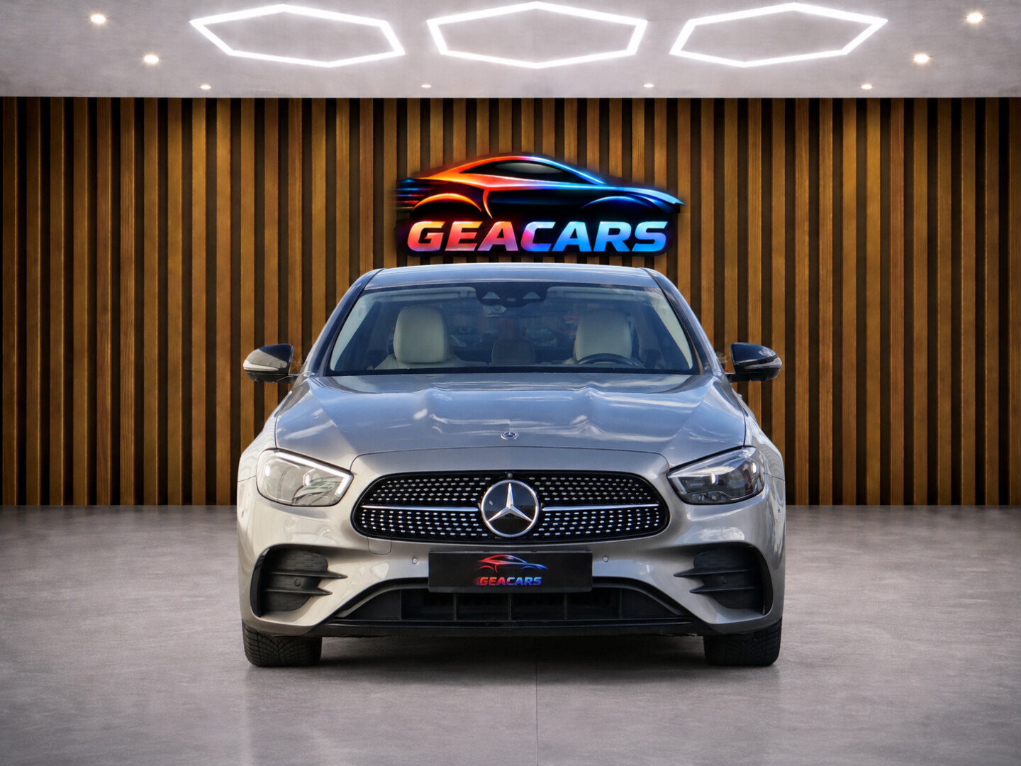 Mercedes-Benz E220 4Matic AMG - foto 3