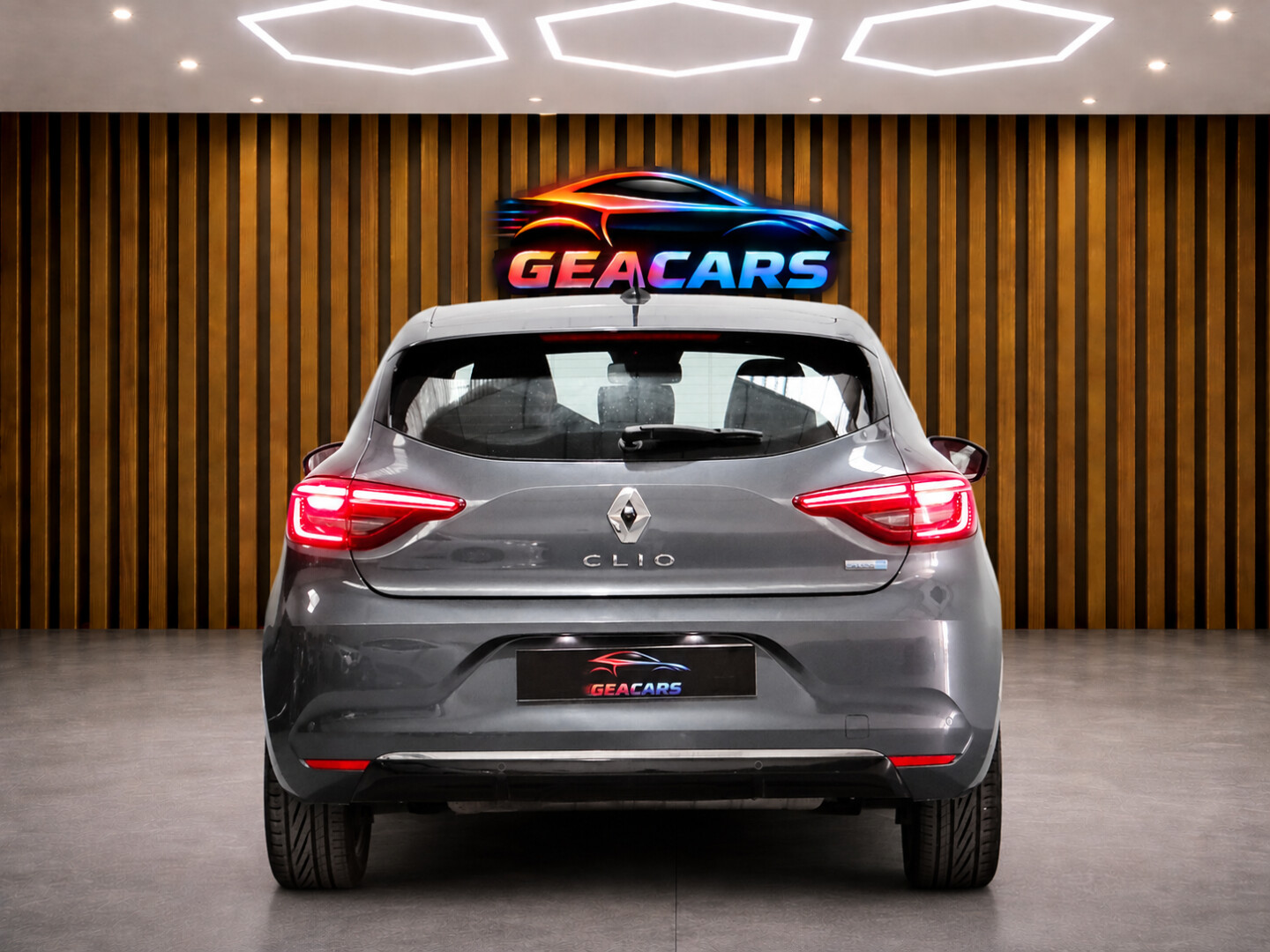 Renault Clio Intens eTech - foto 11