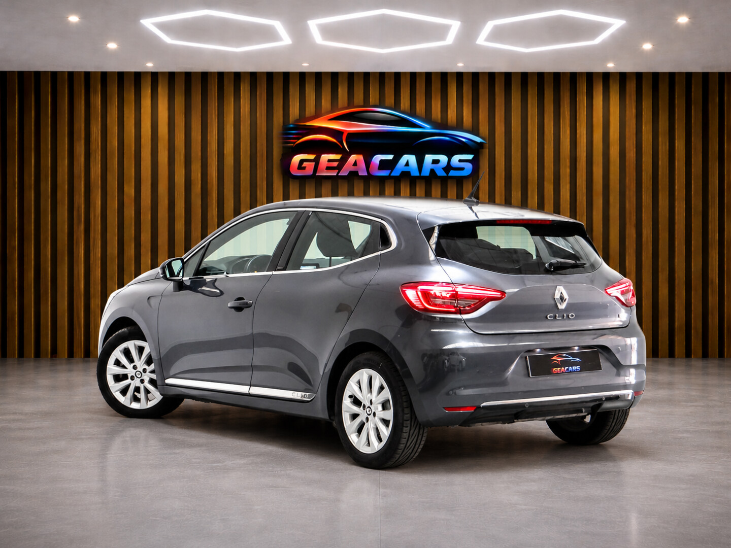 Renault Clio Intens eTech - foto 12