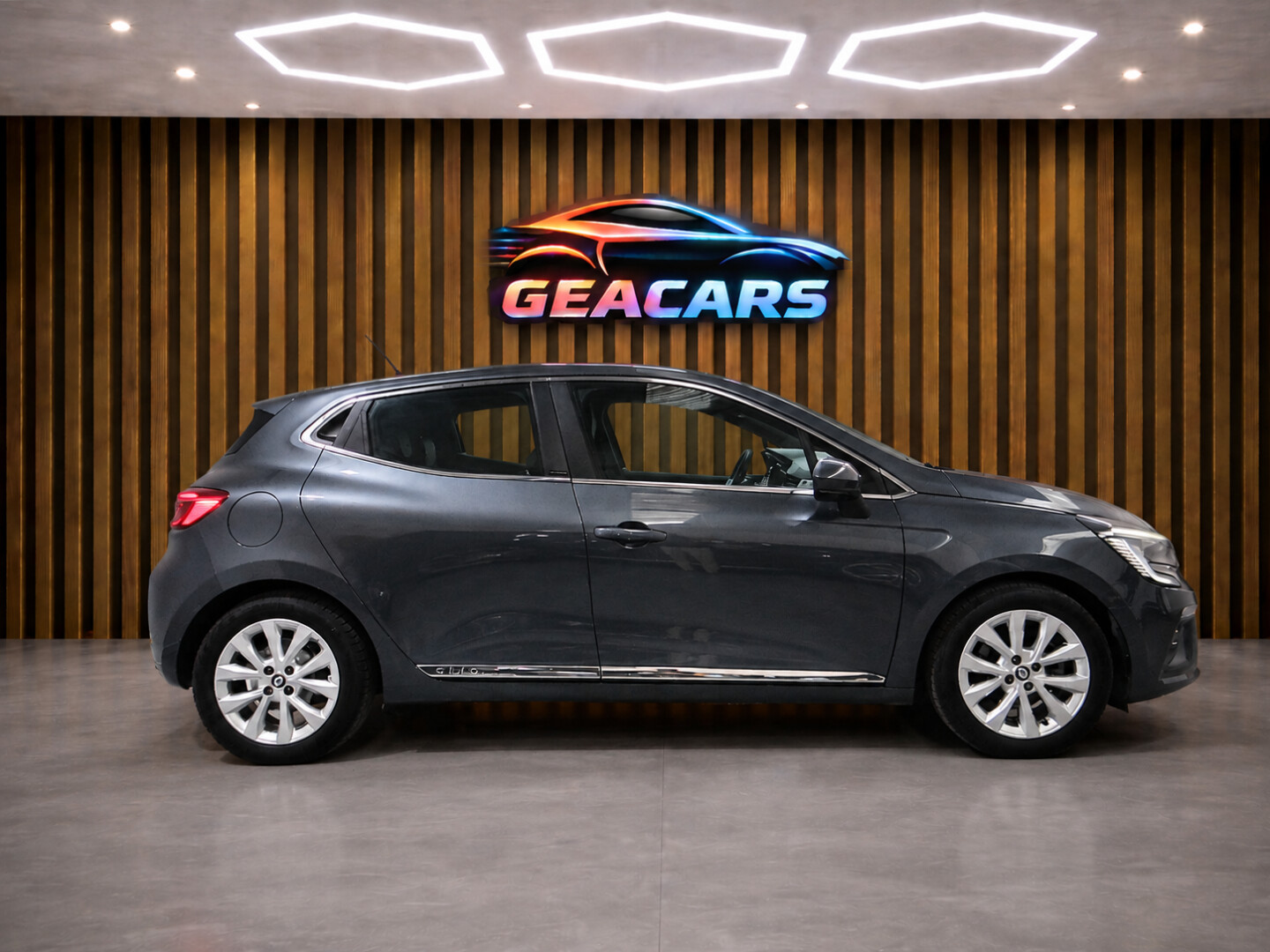 Renault Clio Intens eTech - foto 16