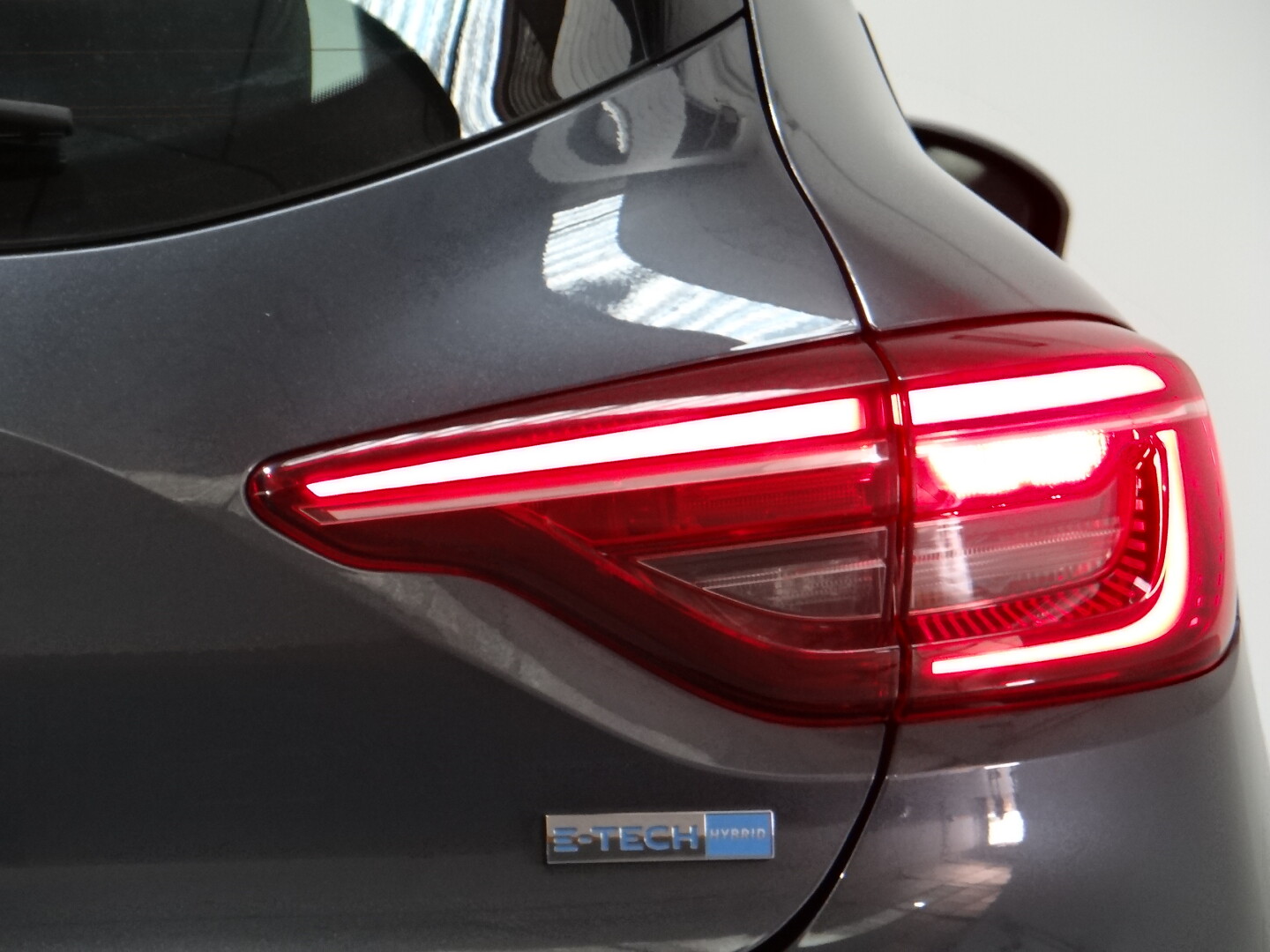 Renault Clio Intens eTech - foto 14