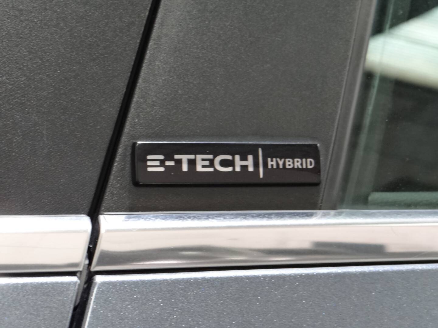 Renault Clio Intens eTech - foto 18