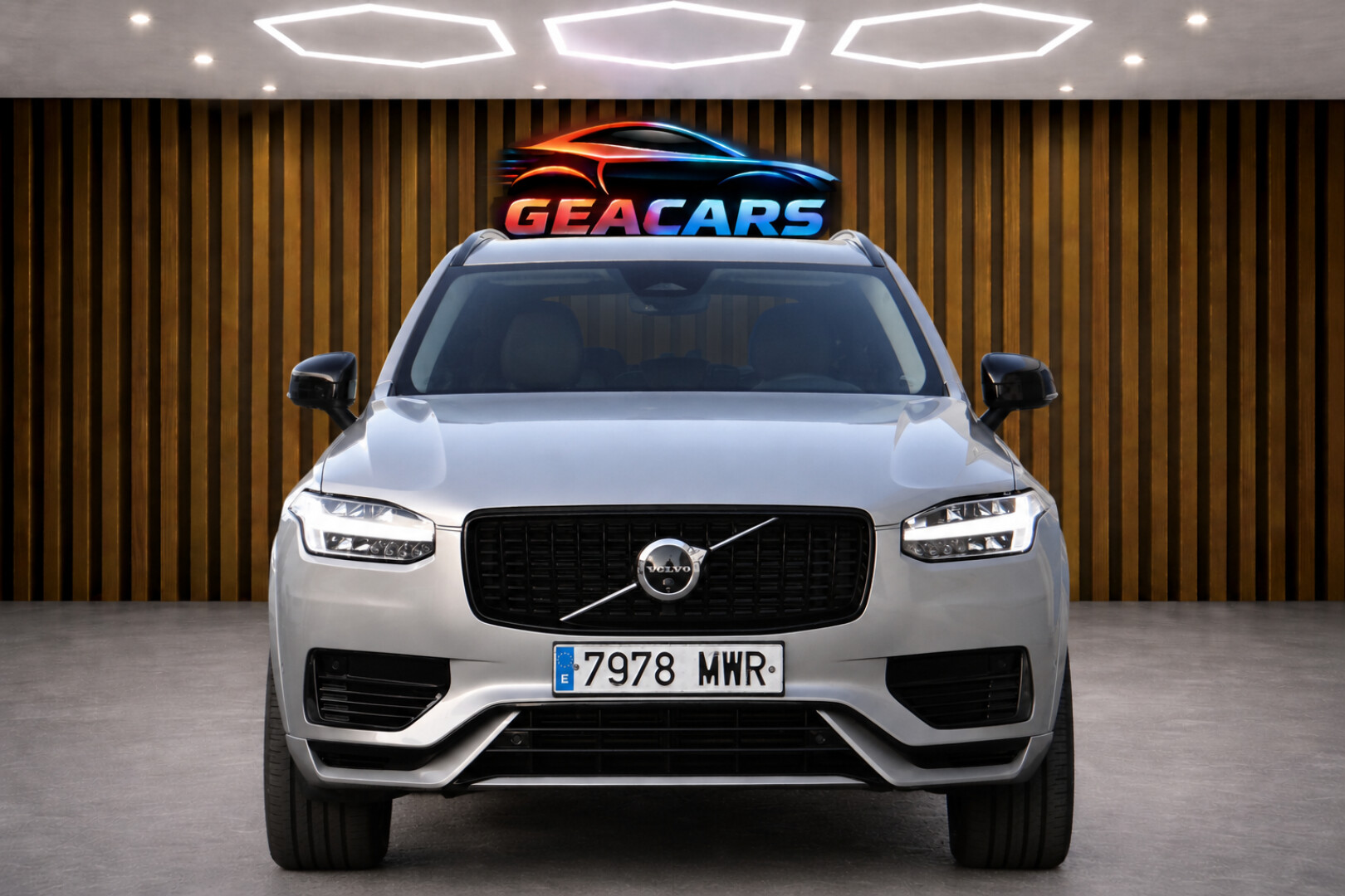 Volvo XC90 Plus Dark - foto 4
