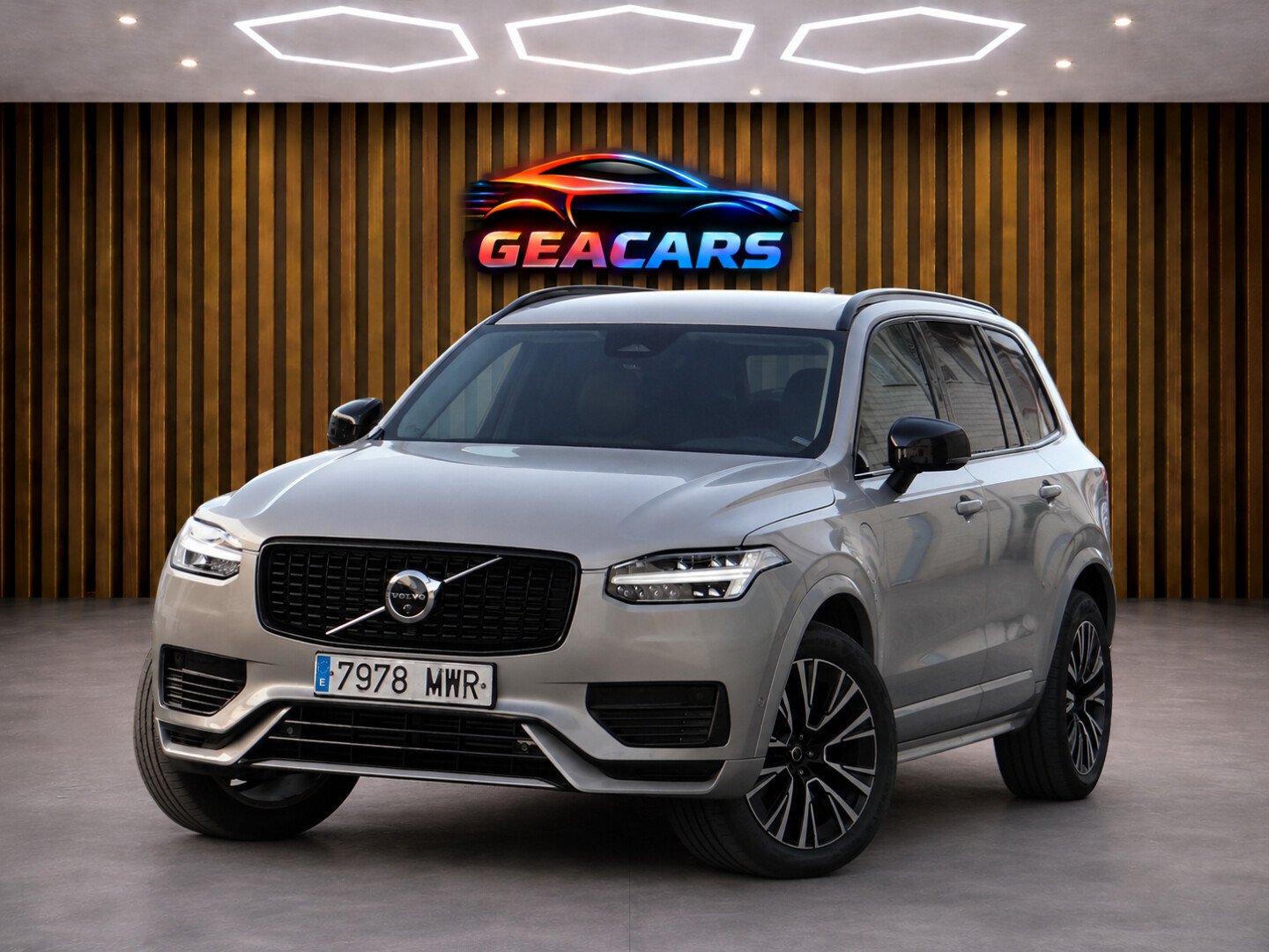 Volvo XC90 Plus Dark - foto 5