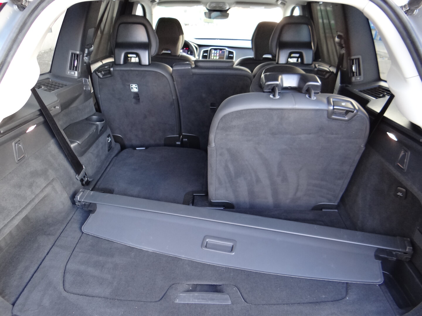 Volvo XC90 Plus Dark - foto 43
