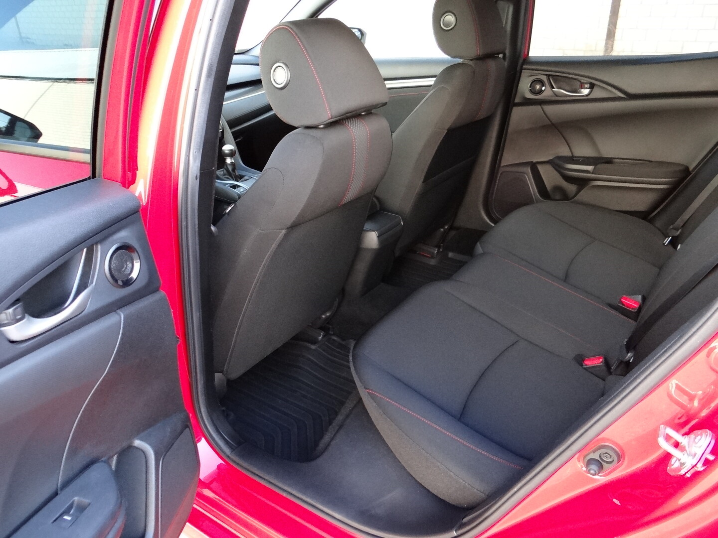 Honda Civic - foto 33