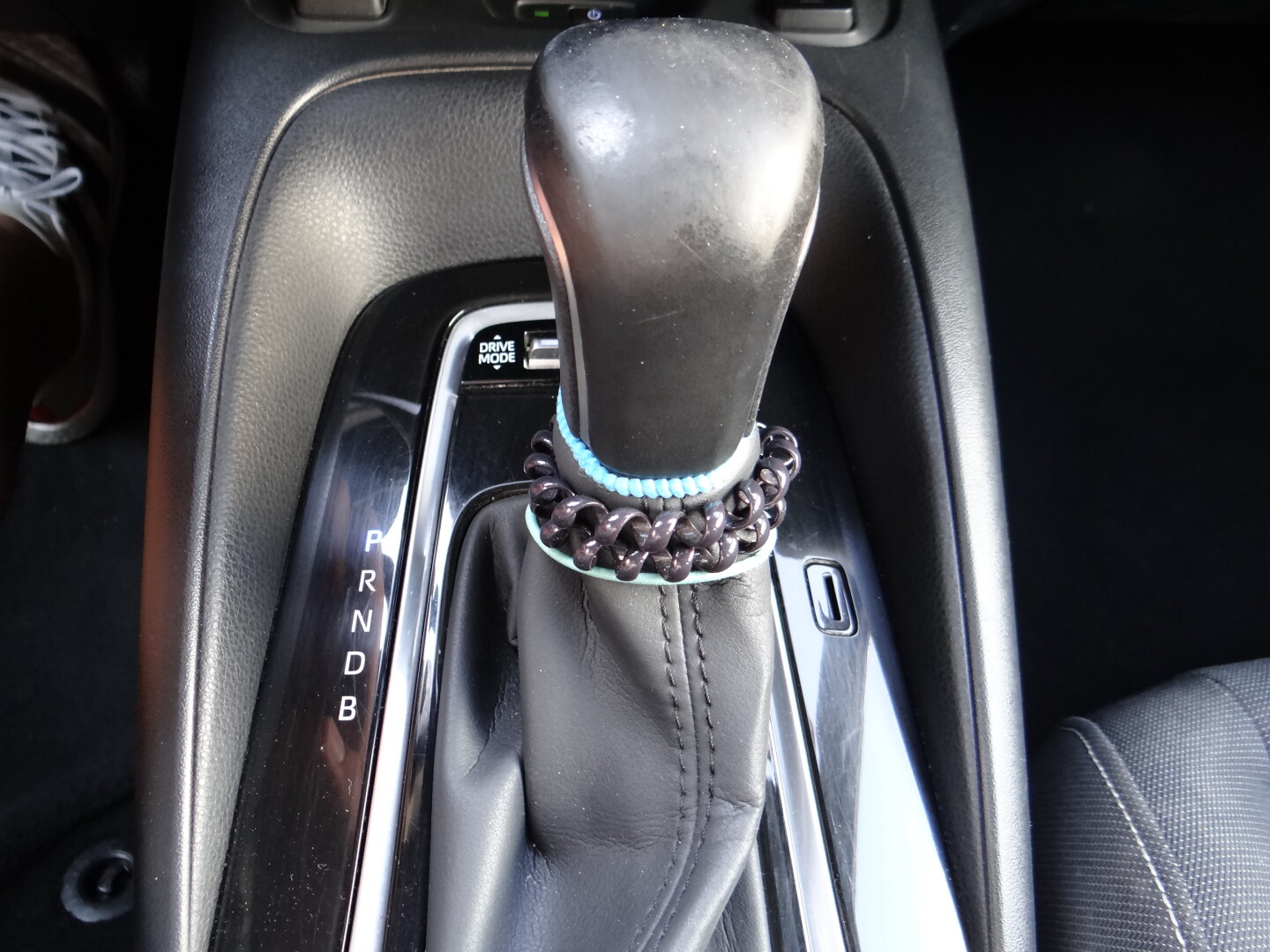 Toyota Corola STYLE ECVT TOURING SPORT - foto 32