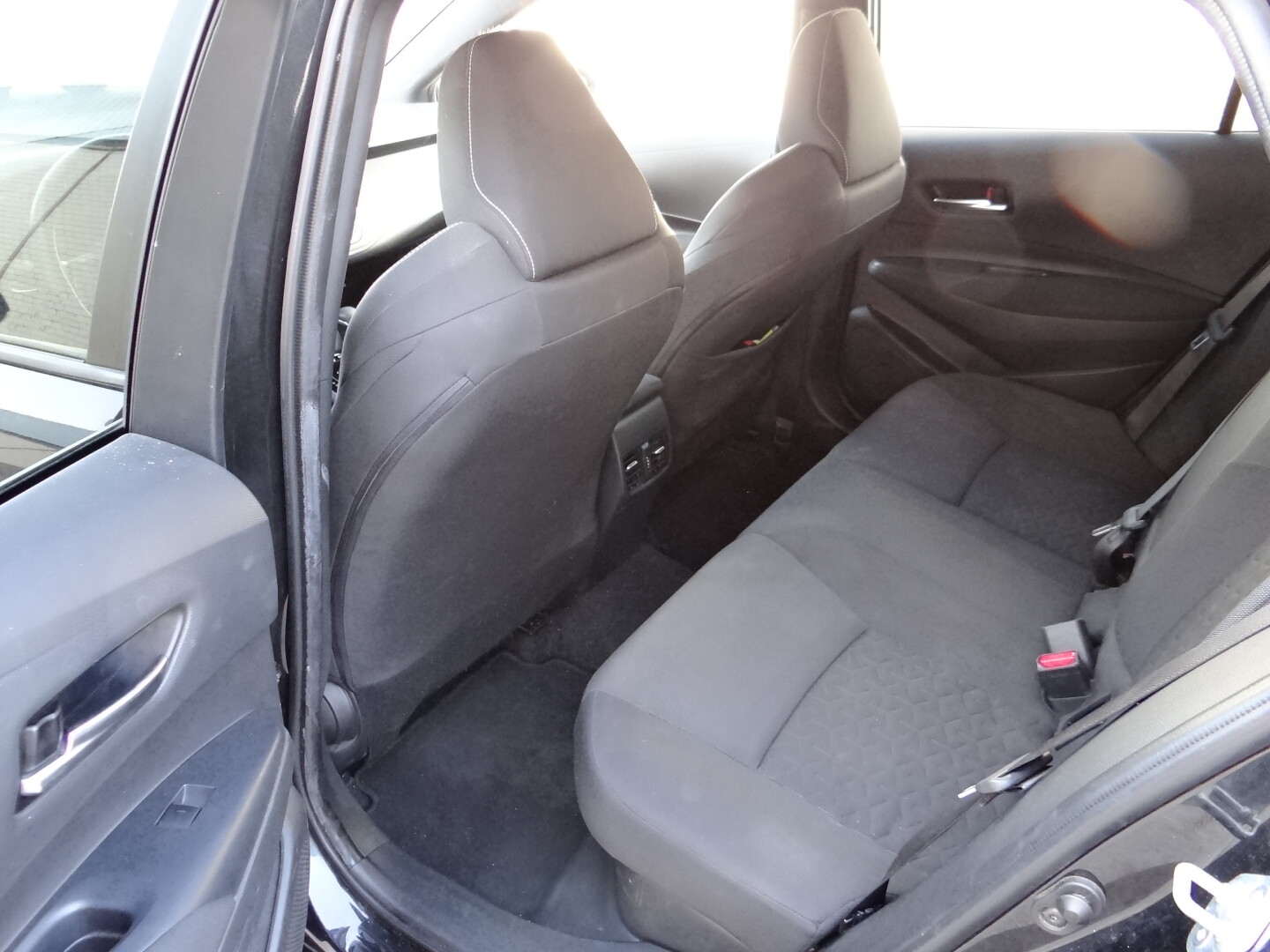Toyota Corola STYLE ECVT TOURING SPORT - foto 33