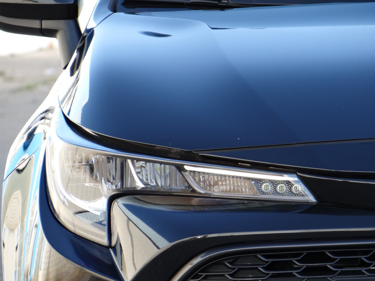 Toyota Corola STYLE ECVT TOURING SPORT - foto 6