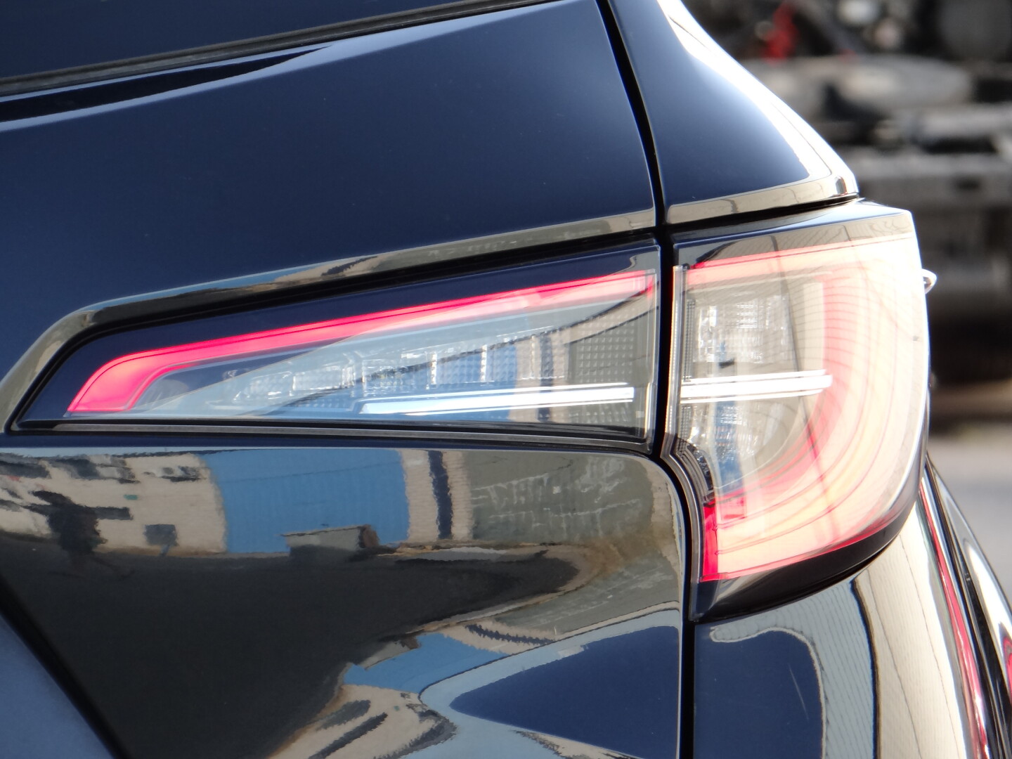Toyota Corola STYLE ECVT TOURING SPORT - foto 12