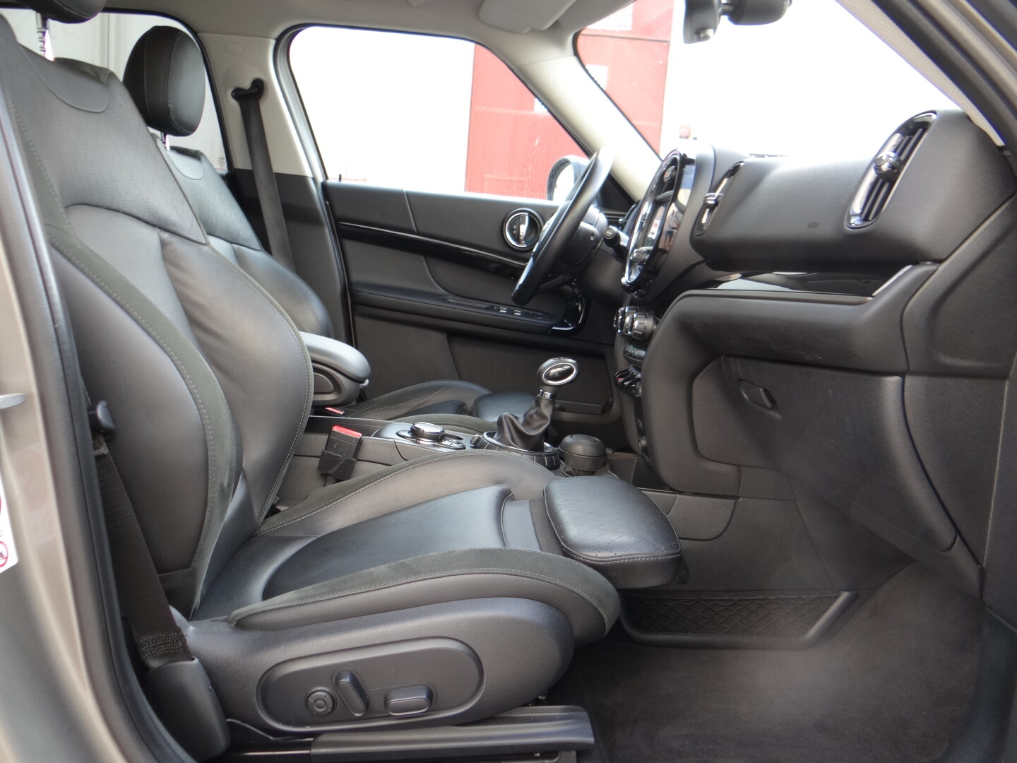 Mini Countryman Cooper SD - foto 51