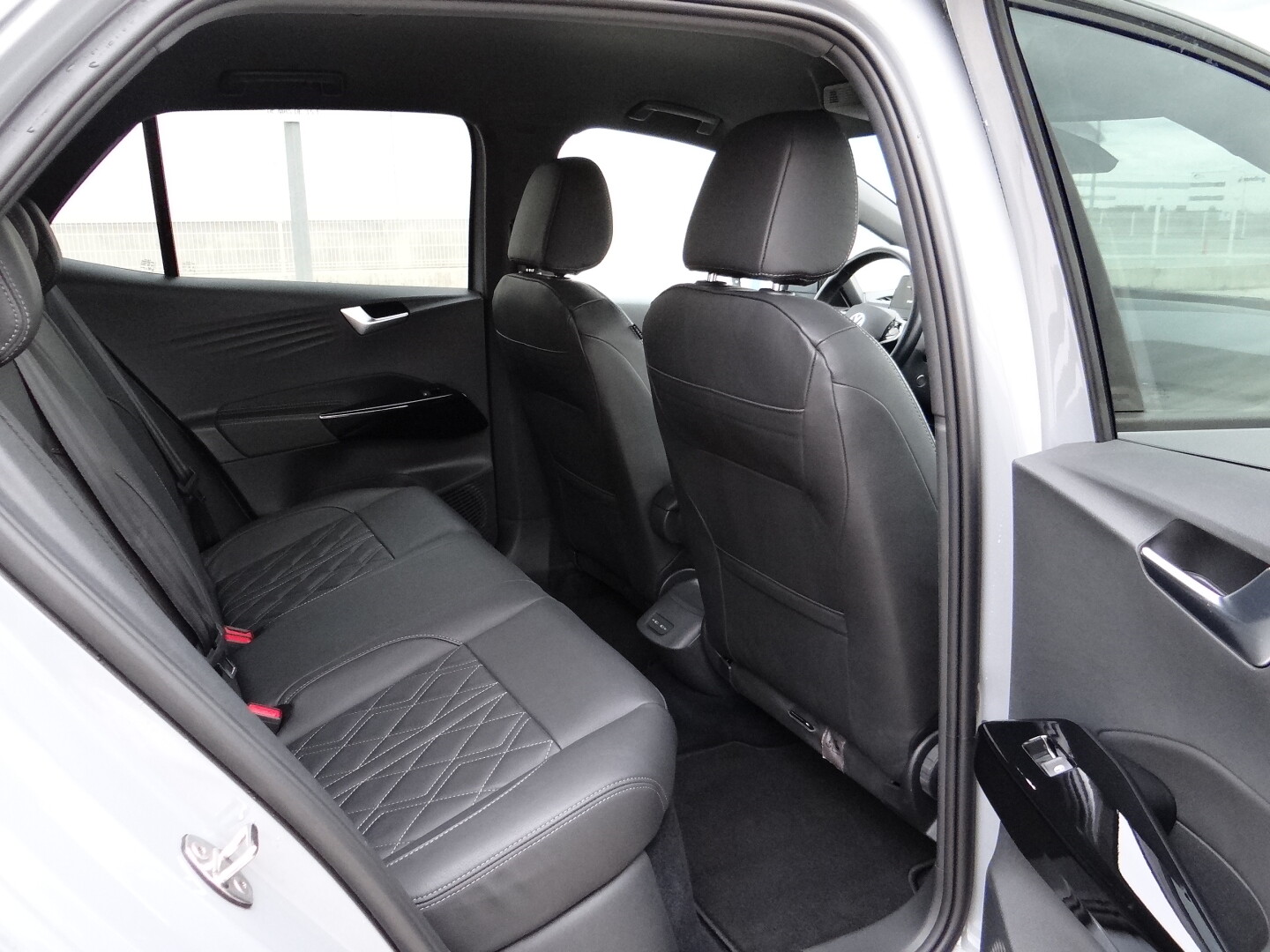 Volkswagen ID3 - foto 44