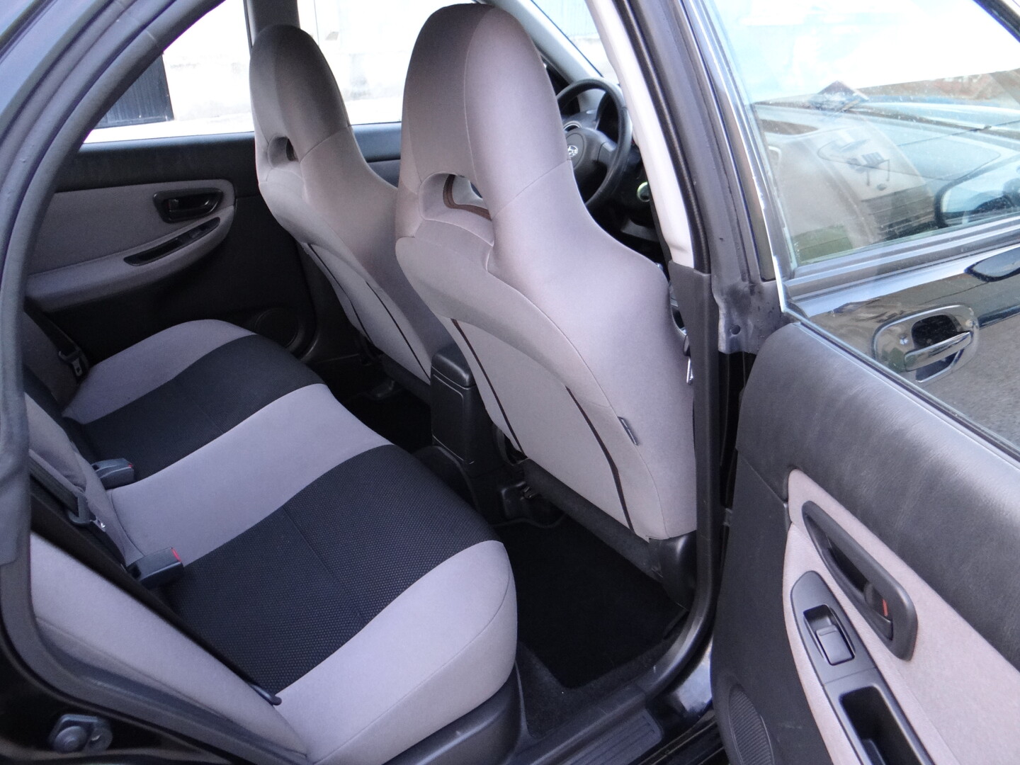 Subaru Impreza - foto 29