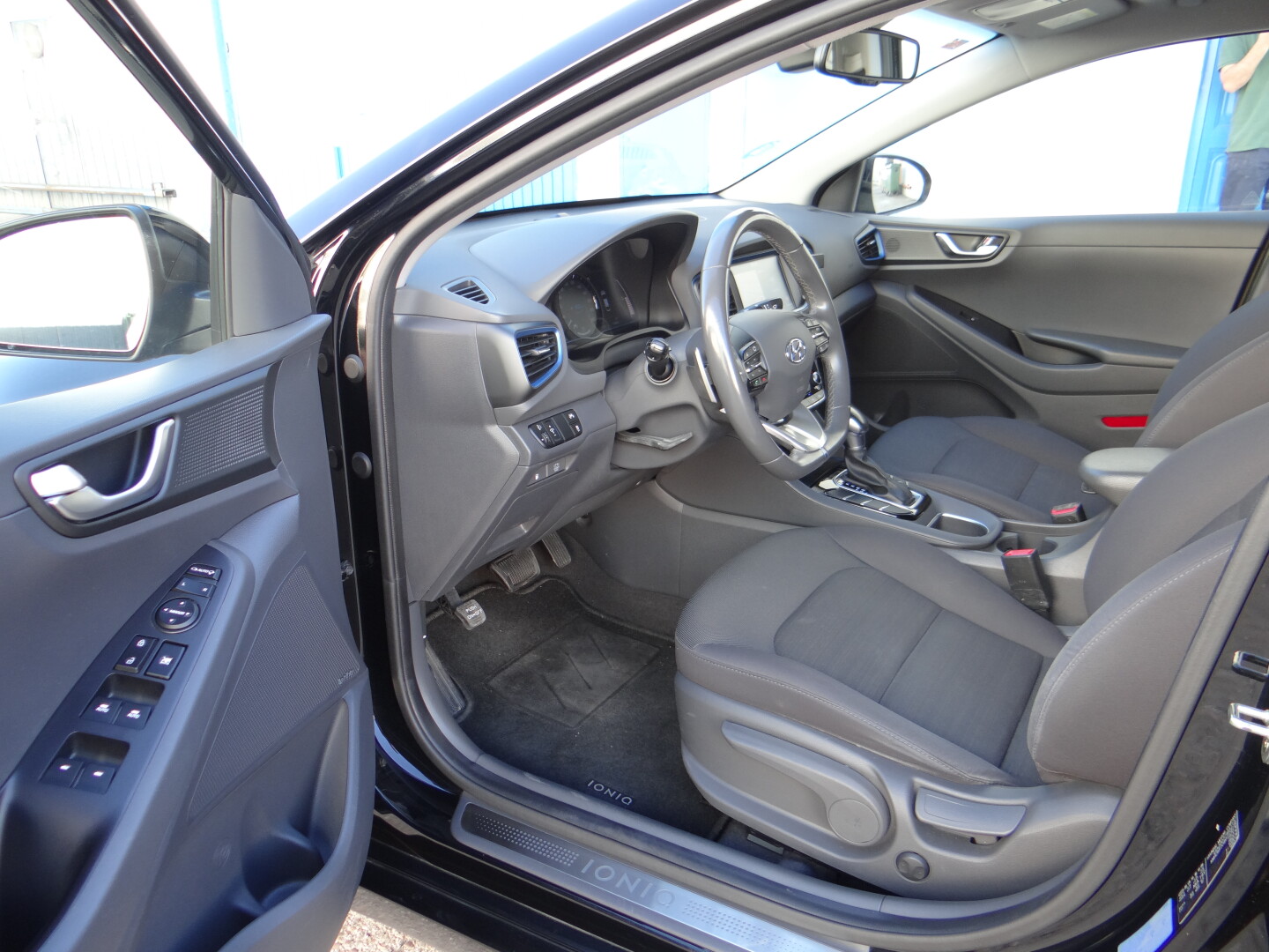 Hyundai Ioniq - foto 10