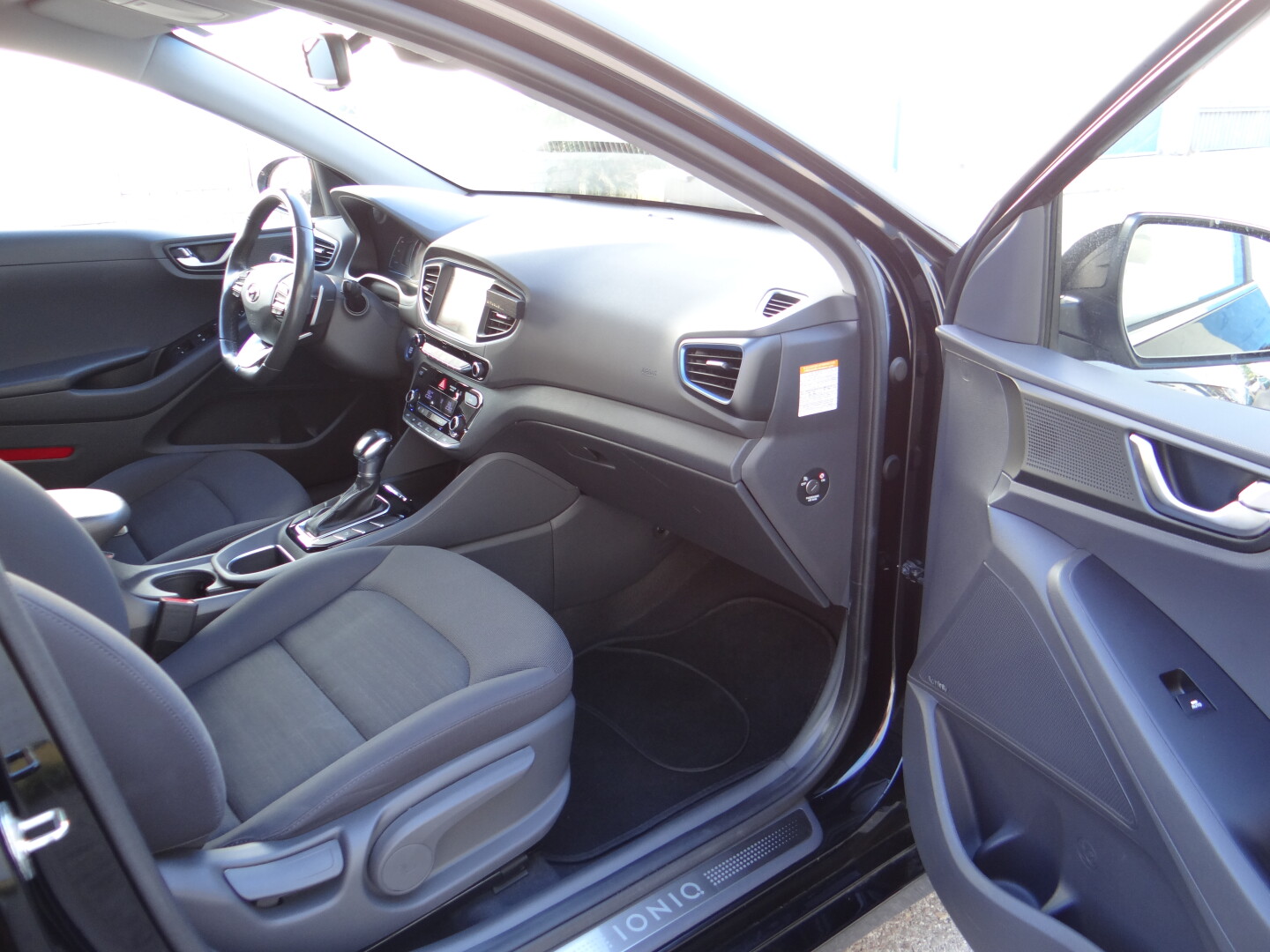 Hyundai Ioniq - foto 23