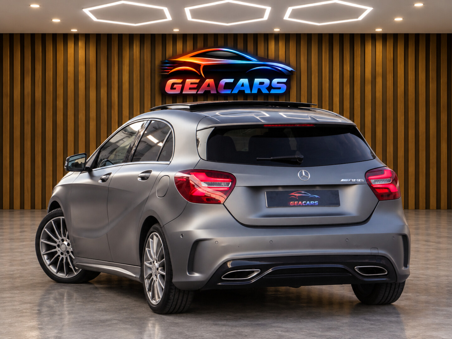 Mercedes-Benz A220 AMG - foto 12