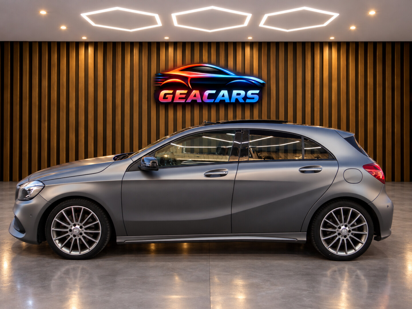 Mercedes-Benz A220 AMG - foto 16