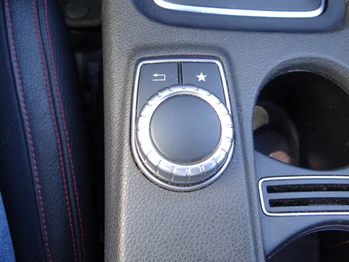 Mercedes-Benz A220 AMG - foto 33