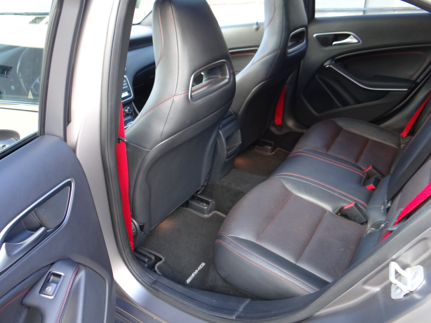 Mercedes-Benz A220 AMG - foto 36