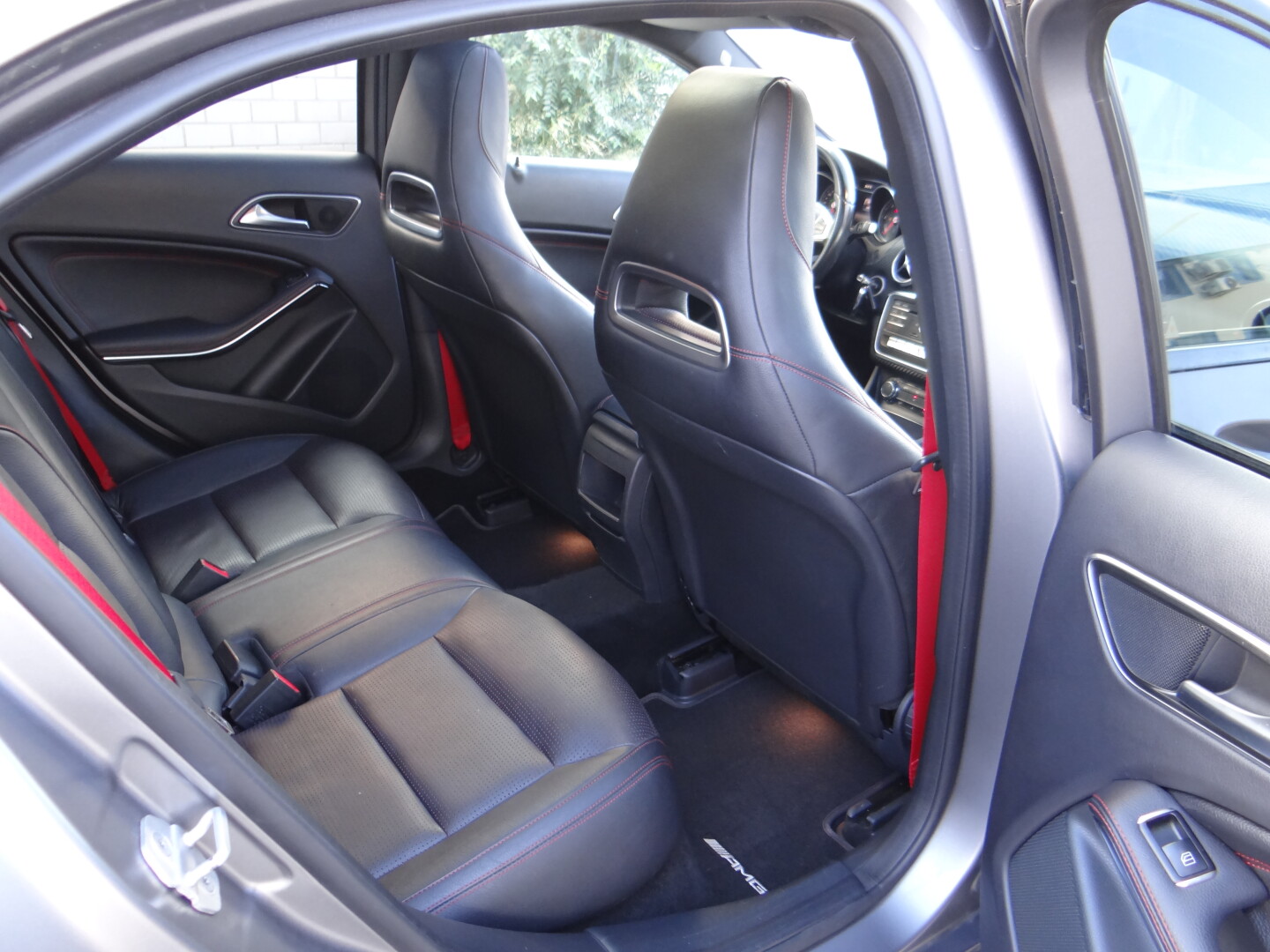 Mercedes-Benz A220 AMG - foto 40